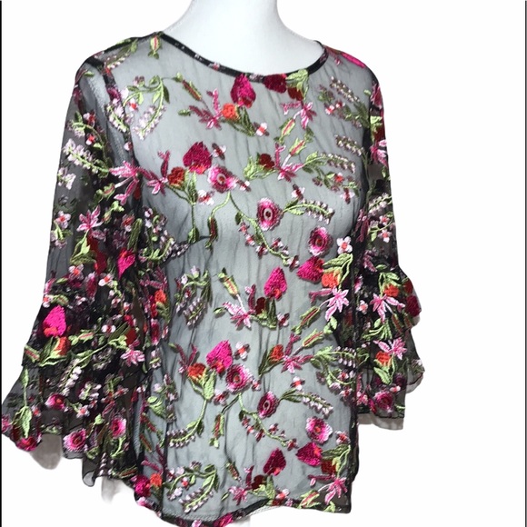 Weavz Embroidered Floral Bell Sleeve Sheer Top S - Picture 12 of 14